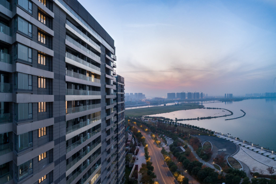 鉑悅犀湖（中國(guó)土木工程詹天佑獎(jiǎng)優(yōu)秀住宅小區(qū)金獎(jiǎng)，全國(guó)用戶(hù)滿(mǎn)意工程）